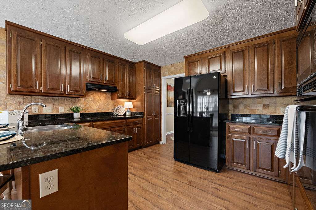 2203359895 Homes for Sale