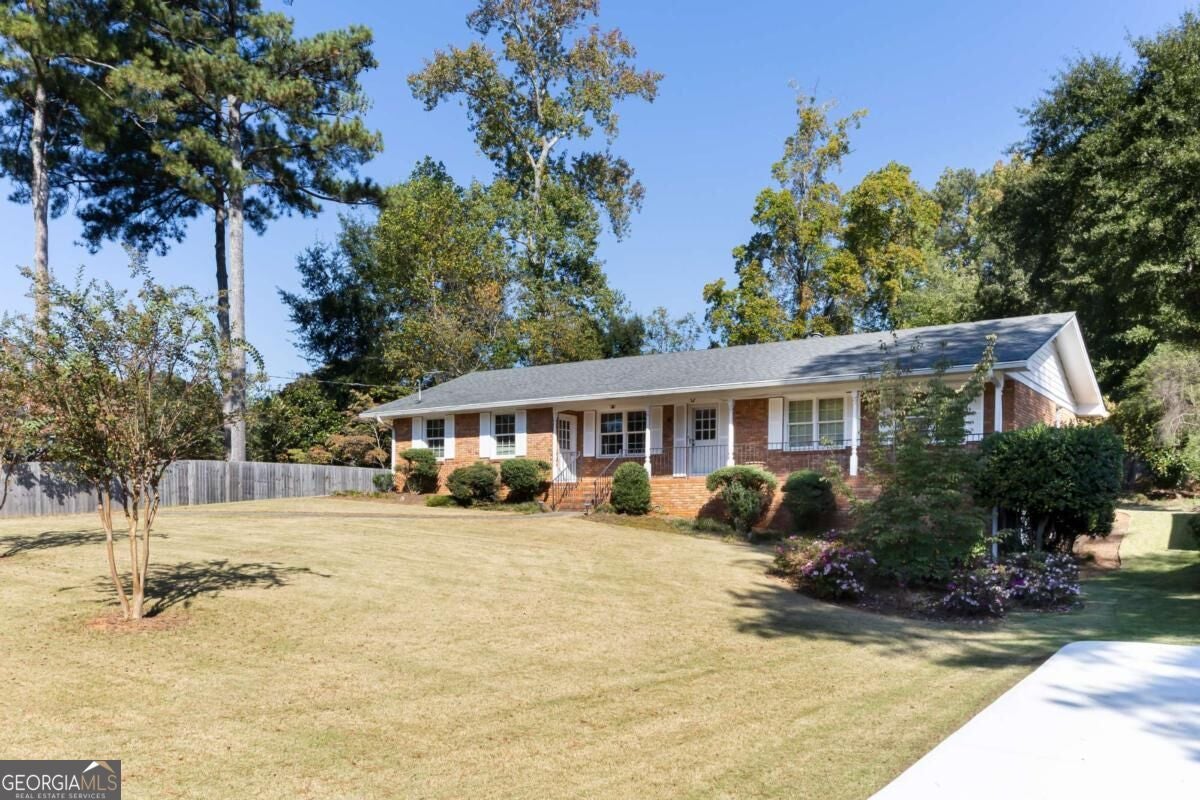 461 Highview DR SE