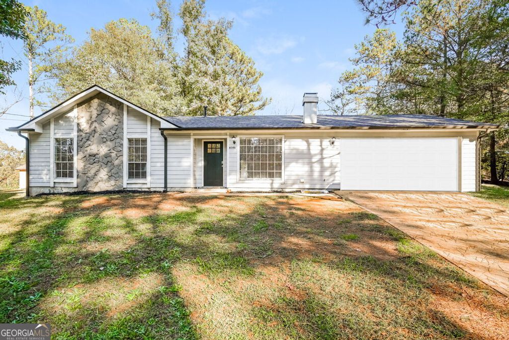Photo of 4060 Faron Court, Ellenwood, GA 30294 (MLS # 10689655)
