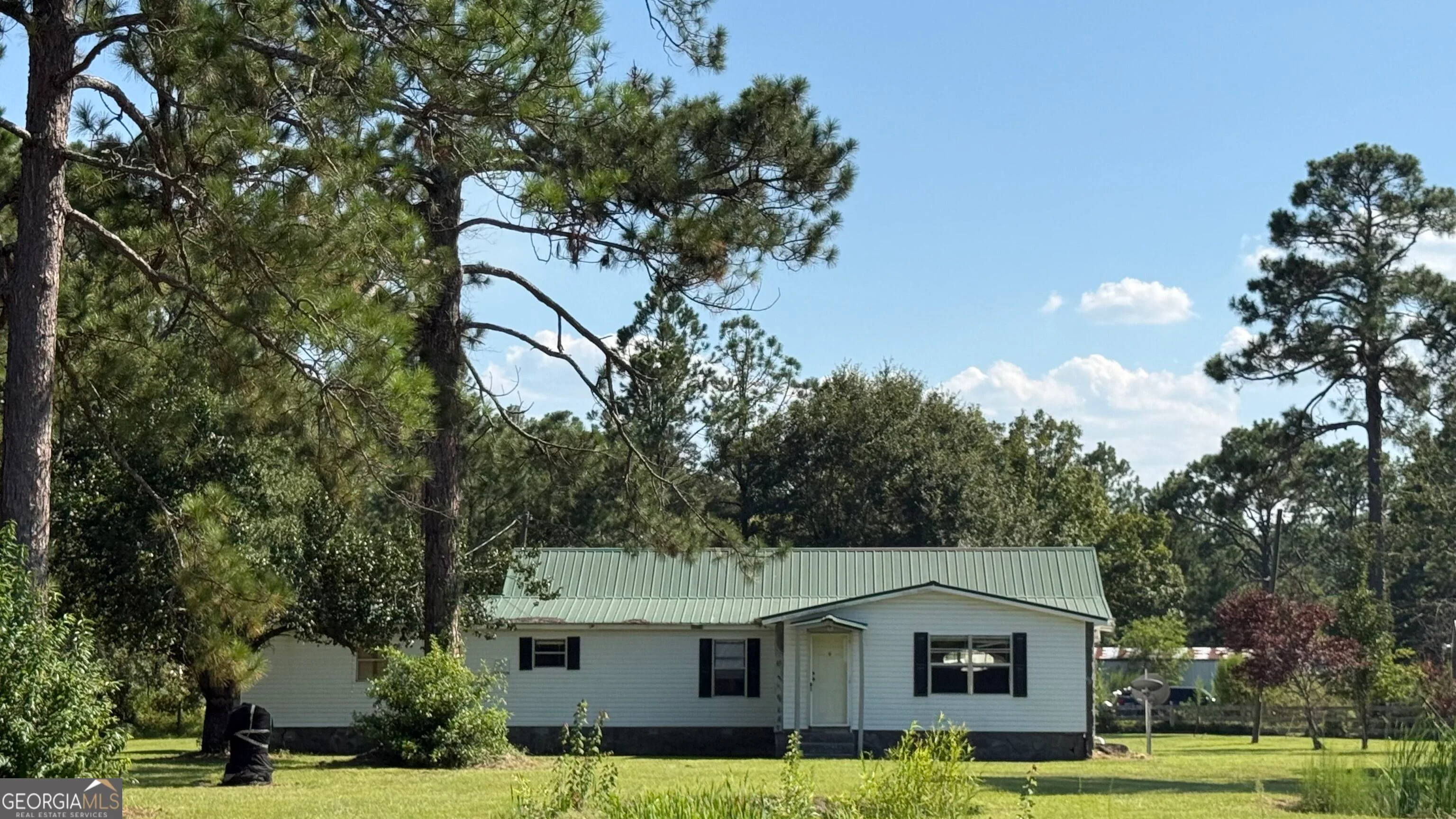52 Edward Kirkland Rd Rd, Hazlehurst, GA, 31539