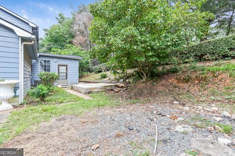 A home in Fairburn