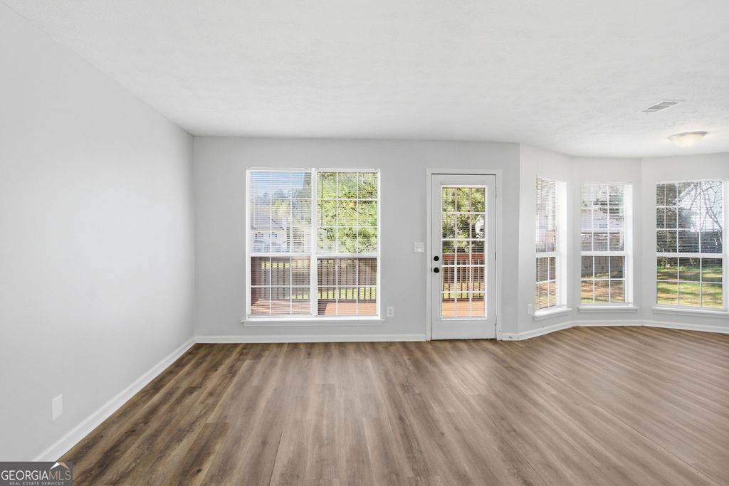 Photo of 4035 Robin Circle, Atlanta, GA 30349 (MLS # 10711599)