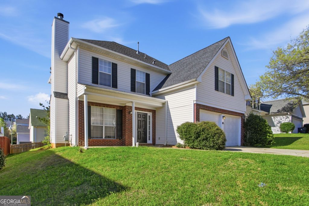 Photo of 4035 Robin Circle, Atlanta, GA 30349 (MLS # 10711599)
