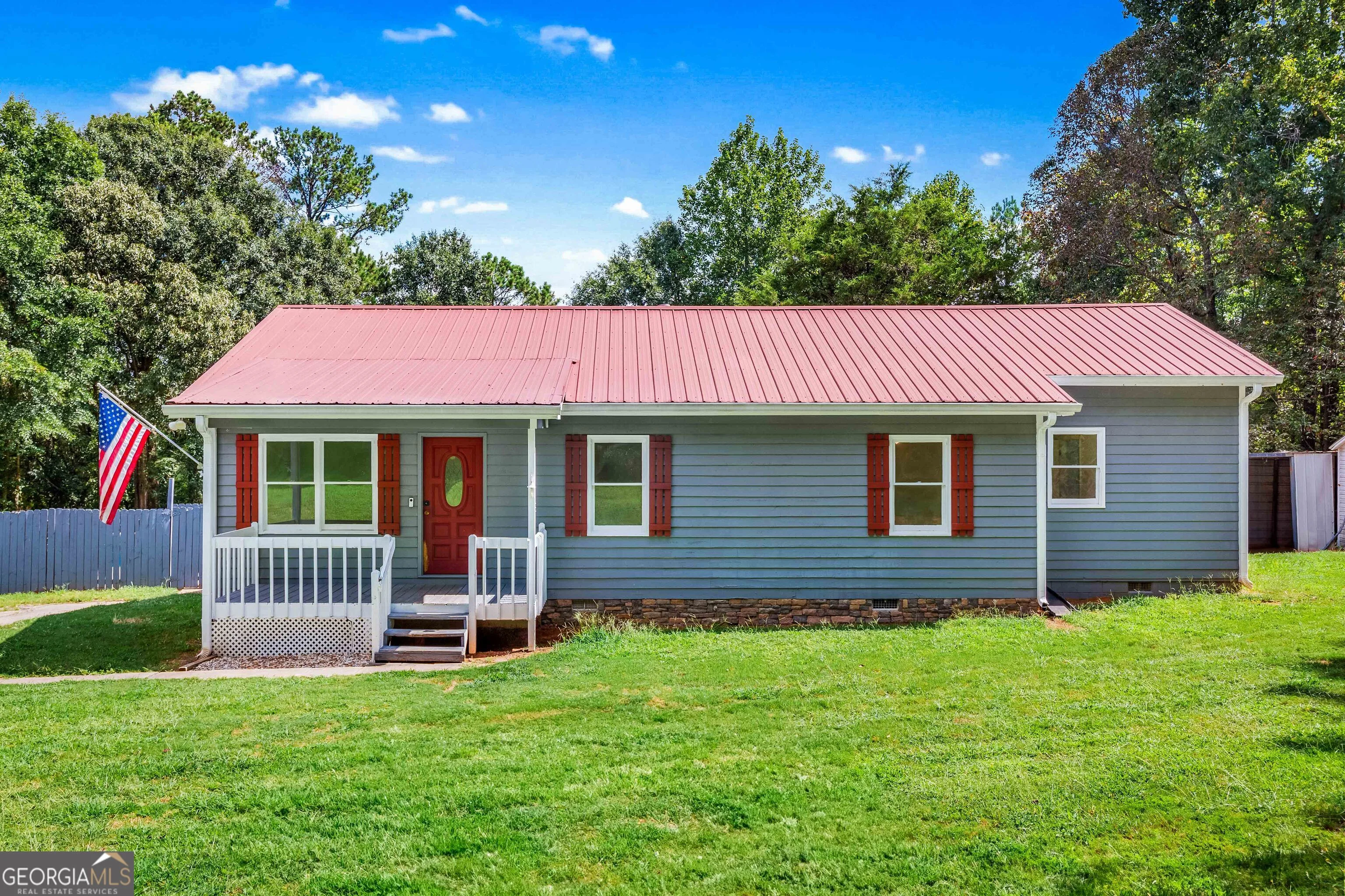 214 Paul Smith Road Rd