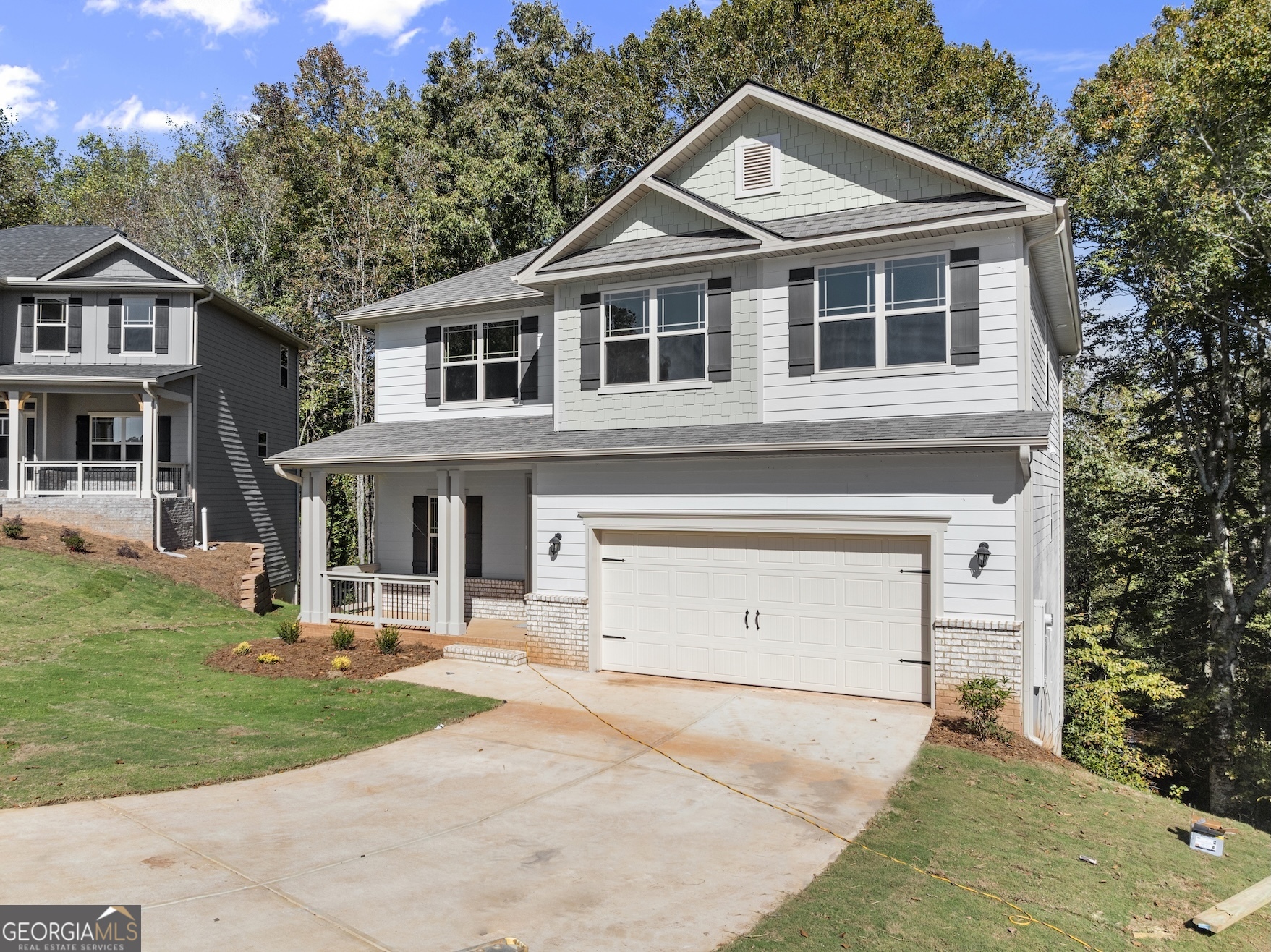 490 Magnolia Grove PL