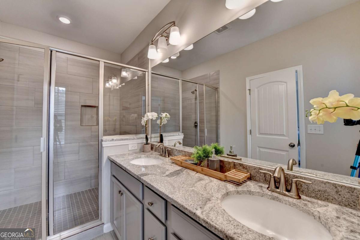 Caravelle At Windward Park - Residential