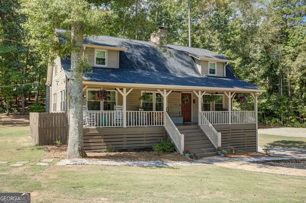 Photo of 115 keyland Drive, Fayetteville, GA 30215 (MLS # 10843273)