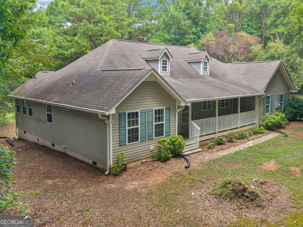 Photo of 918 S McDonough Road, Griffin, GA 30224 (MLS # 10811645)