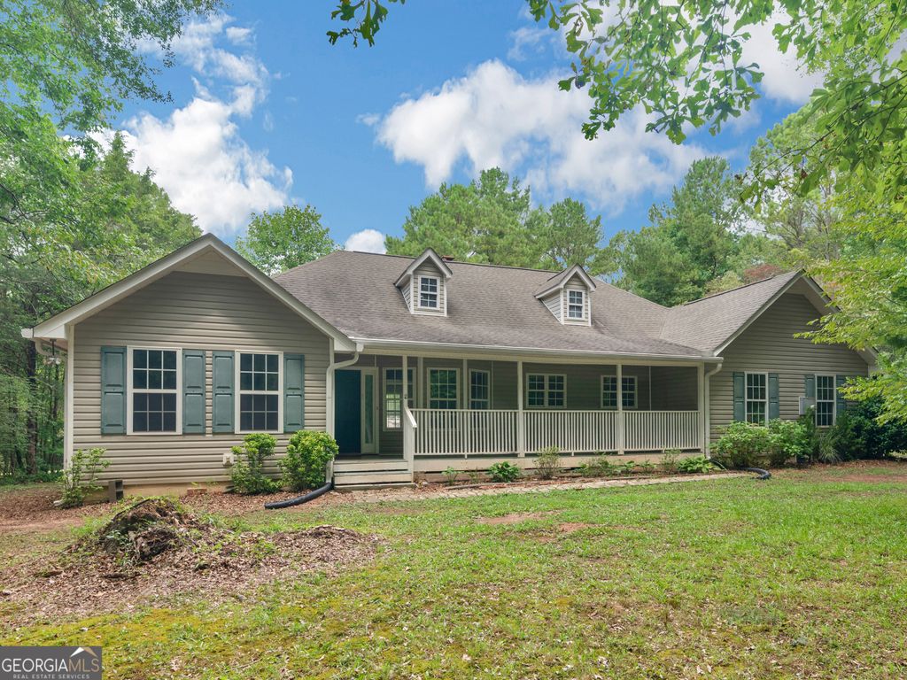 Photo of 918 S McDonough Road, Griffin, GA 30224 (MLS # 10811645)
