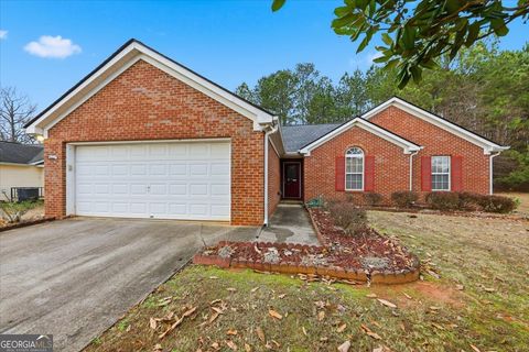 Photo of 11179 Knotty Pine Place, Hampton, GA 30228 (MLS # 10654393)