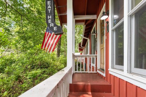 A home in Clarkesville