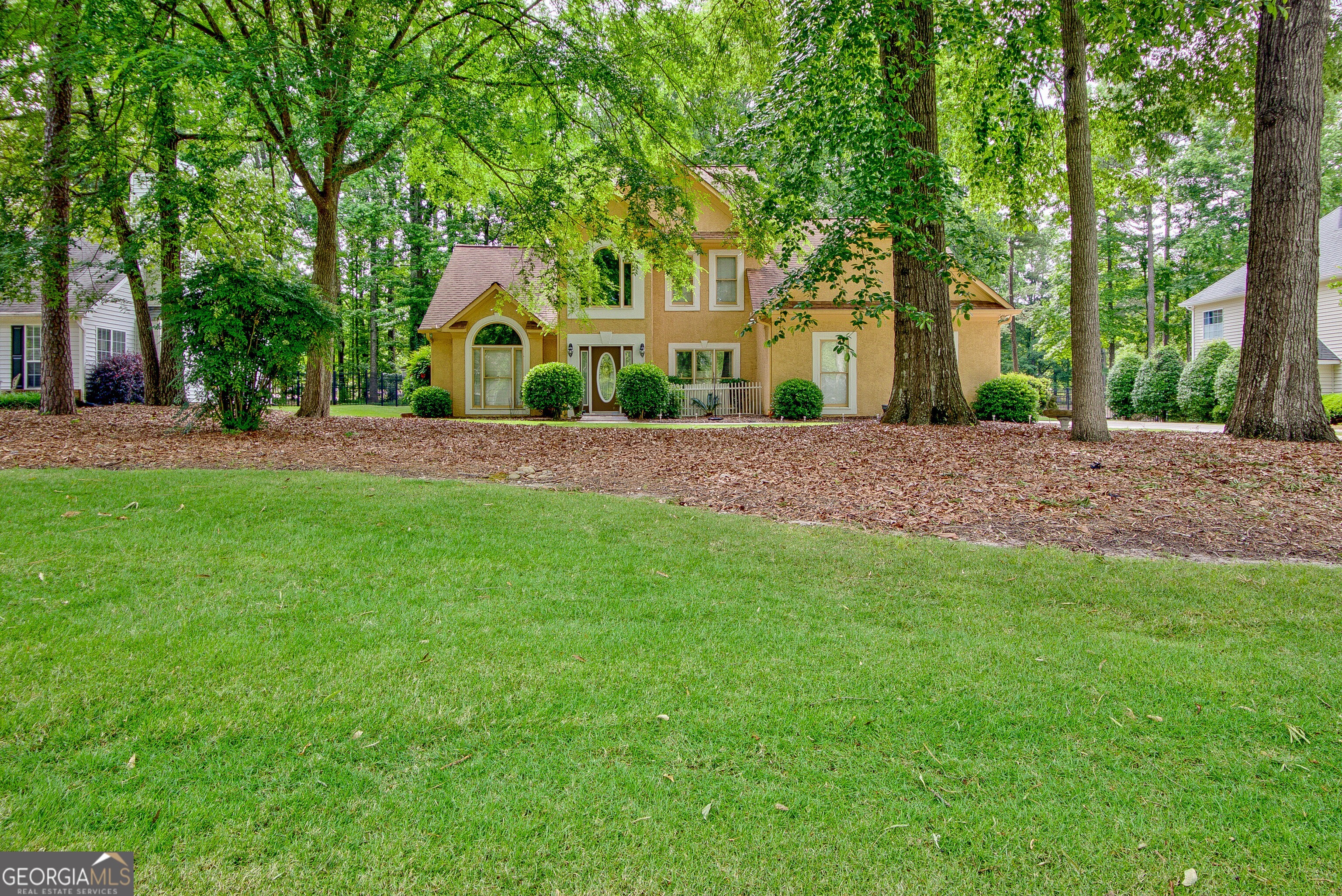 333 Kensington DR