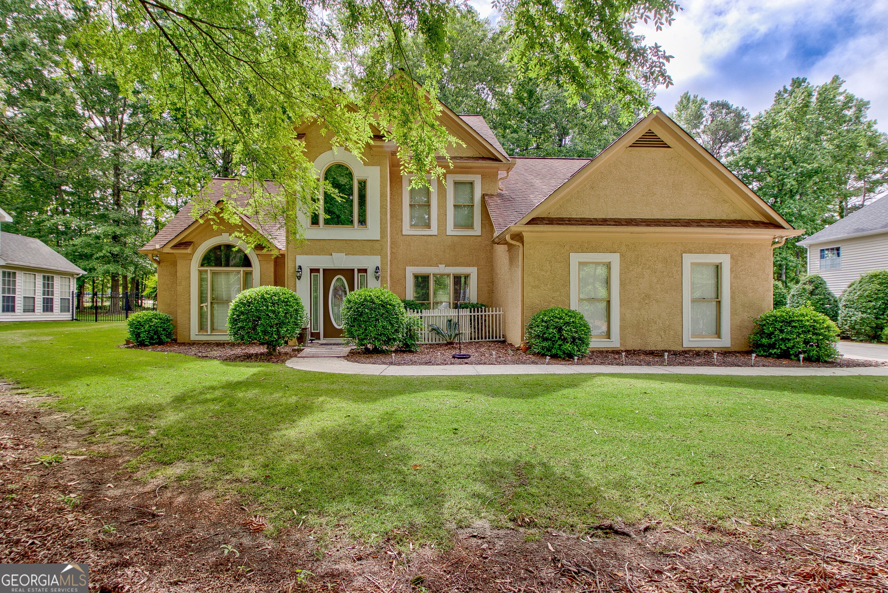 333 Kensington DR