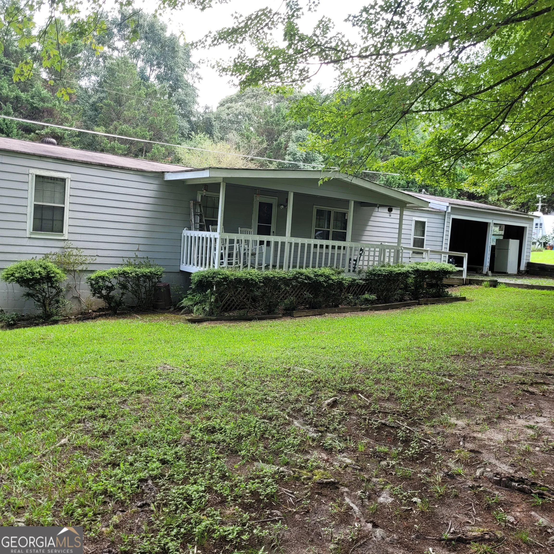 1820 Ridge Road