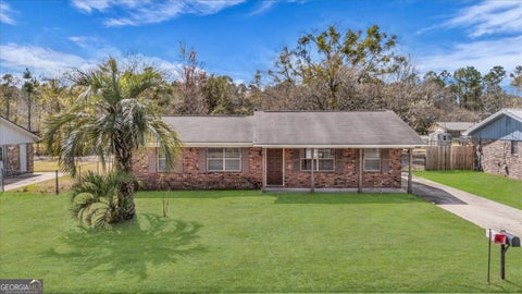 121 Deerwood CT Hinesville GA 31313