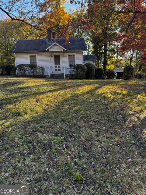 Photo of 3812 Collier Drive NW, Atlanta, GA 30331 (MLS # 10703374)