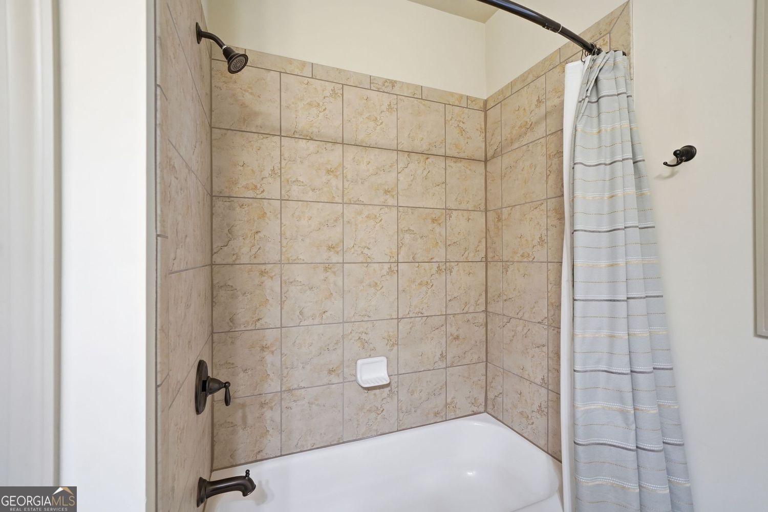 BRADSHAW GLEN - Residential