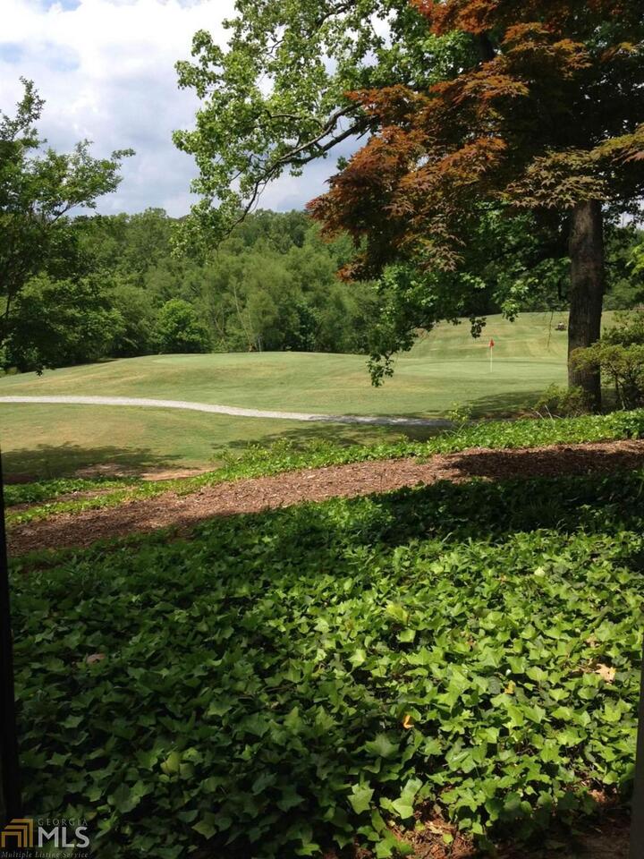 NEUTRAL 1 BEDROOM 1 BATH 1 LEVEL END UNIT! 2ND FLOOR IN 3 LEVEL BLDG! QUIET, CUL-DE-SAC GOLF COURSE COMMUNITY! SEPARATE LIVING AND DINING ROOMS, SUNROOM HAS HUGE WINDOWS ! LOOK OUT TO WOODED GREEN SPACE! OVER-SIZED BEDROOM W/ 2 LARGE CLOSETS, WALK-THRU TO BATH W/ TUB/SHOWER COMBO, SEPARATE SINK VANITY AREA! EFFICIENT KITCHEN HAS NEWER MICROWAVE, REFRIGERATOR,STOVE , STACK WASHER DRYER! STAINLESS SINK W/ DISPOSAL & DISHWASHER ALL INCLUDED! COMPLEX HAS 18 HOLE PAR 3 GOLF COURSE, 3 POOLS, 4 TENNIS COURTS, RESTURANT,BAR,FITNESS! 24 HR GATED ENTRANCE!CLOSE TO DOWNTOWN, BUCKHEAD, ATLANTIC STATION, WEST END SHOPPS, RESTURANTS, SCHOOLS, I-85/75 MINUTES AWAY!