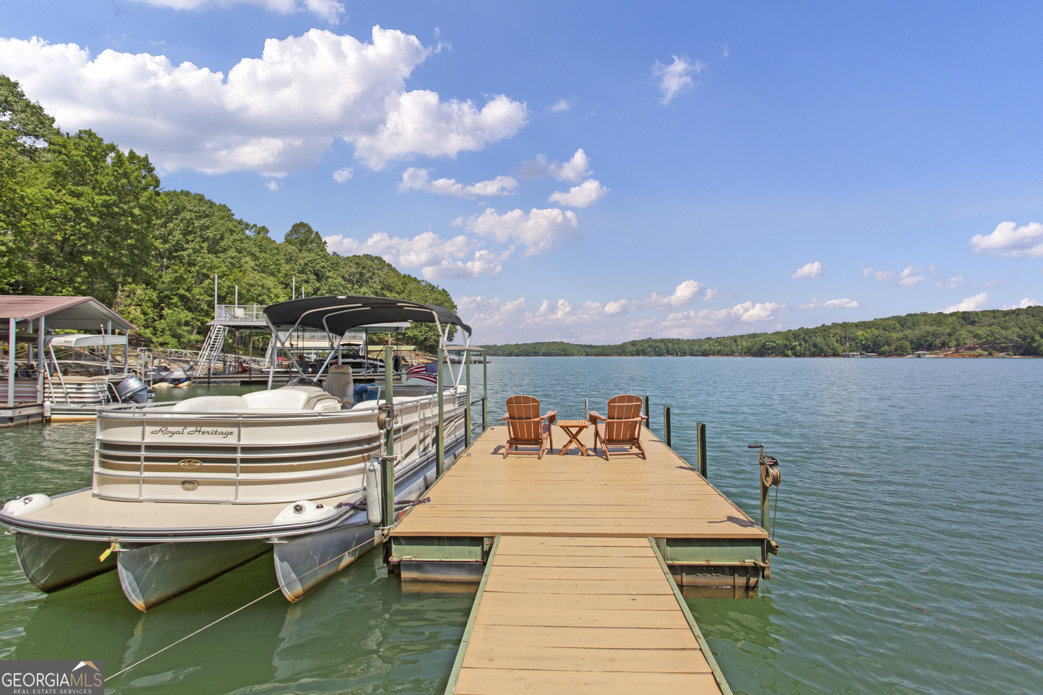410 Mustang DR