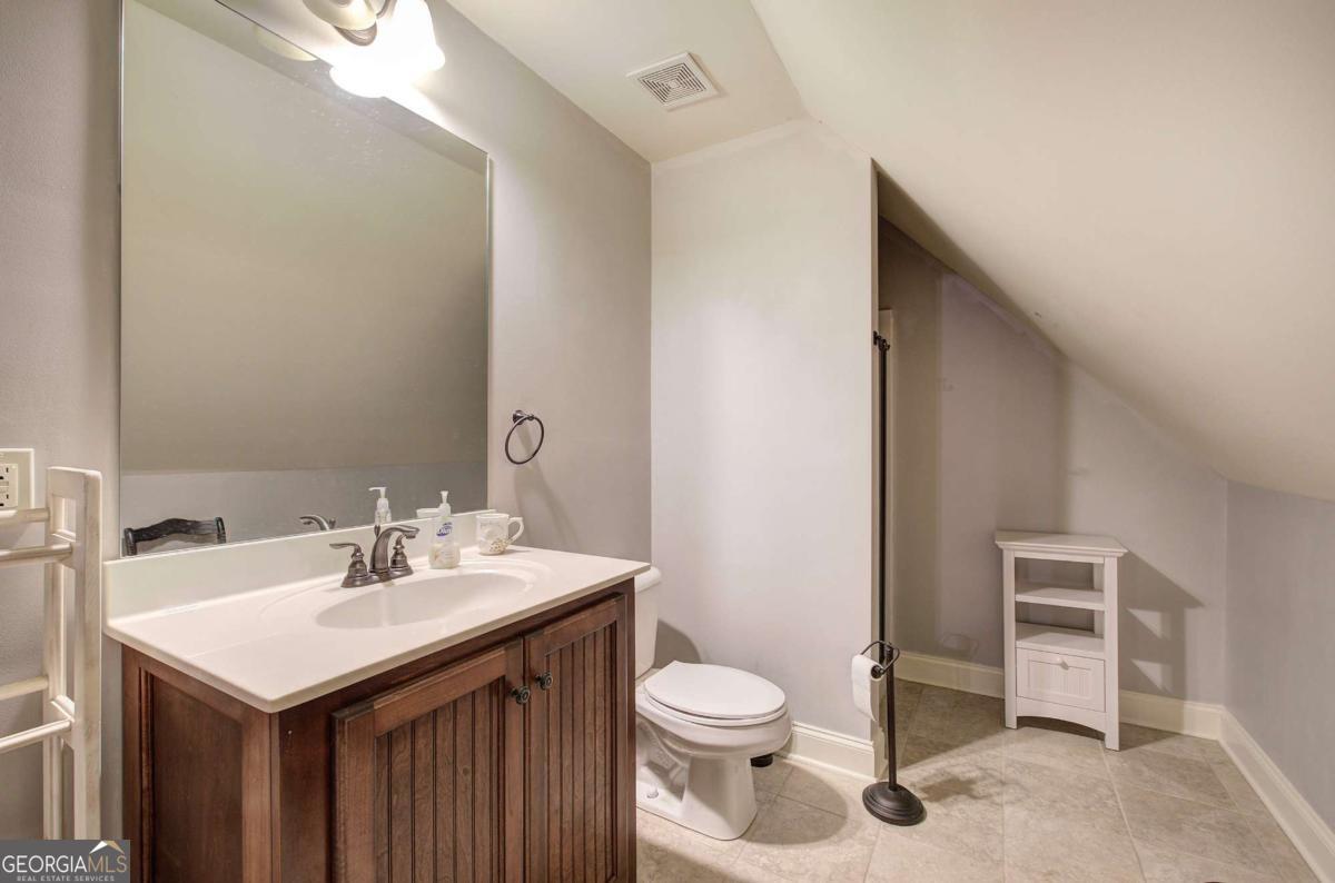 Four Seasons - Residential