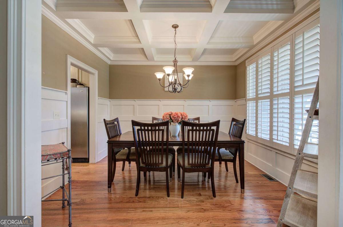 Four Seasons - Residential