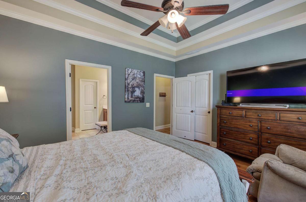 Four Seasons - Residential