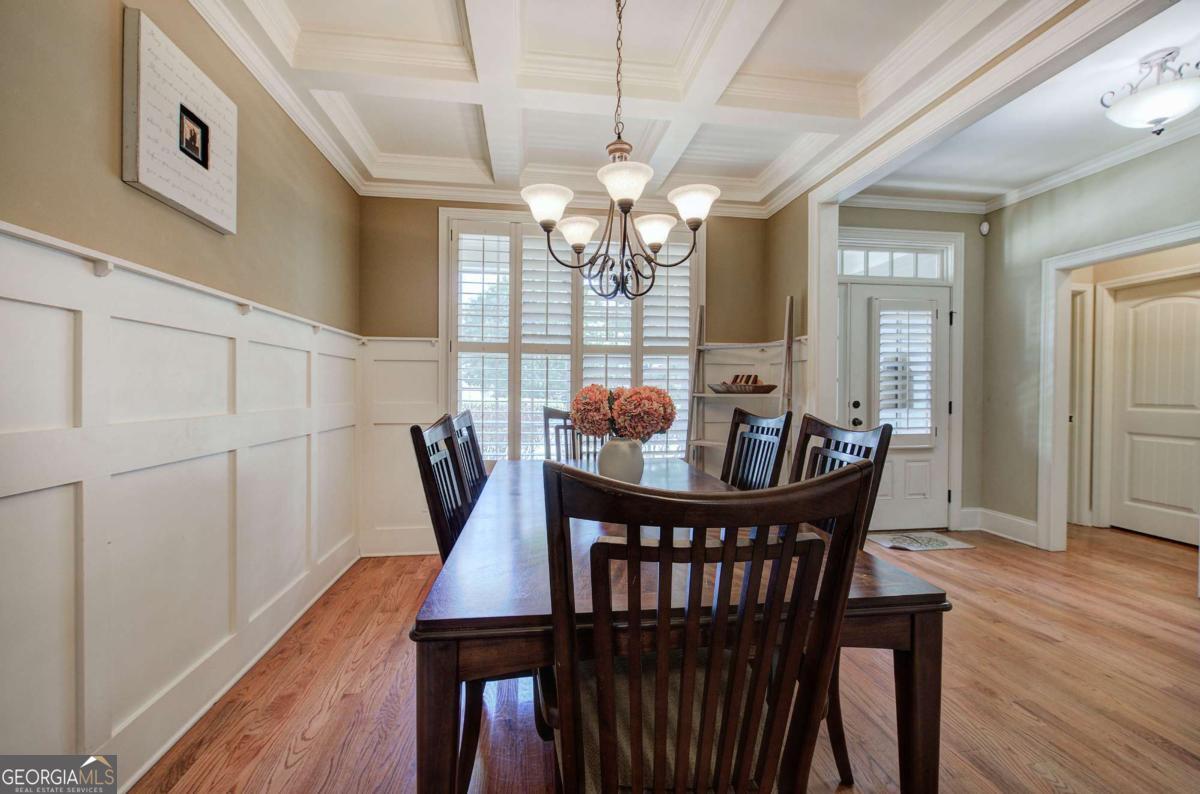 Four Seasons - Residential