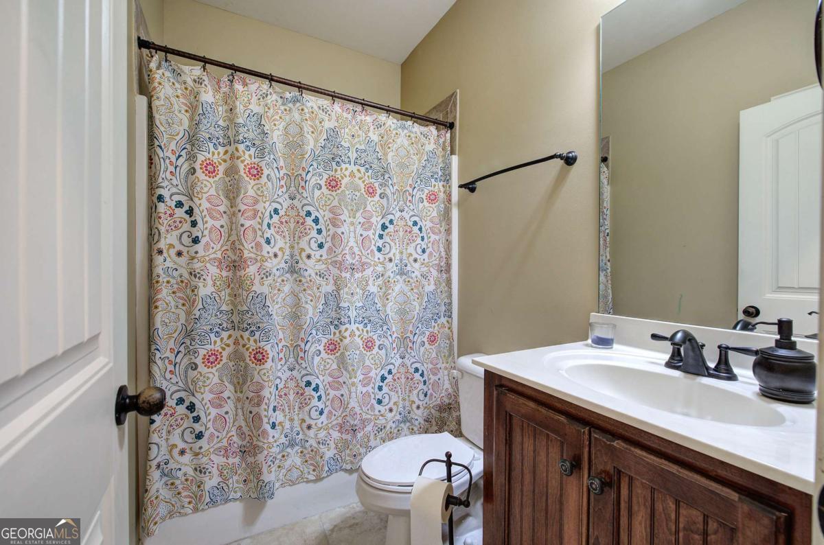 Four Seasons - Residential