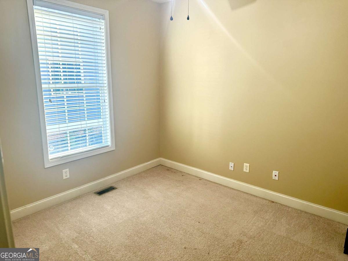 Four Seasons - Residential