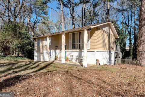4362 Long Pines CT Tucker GA 30084
