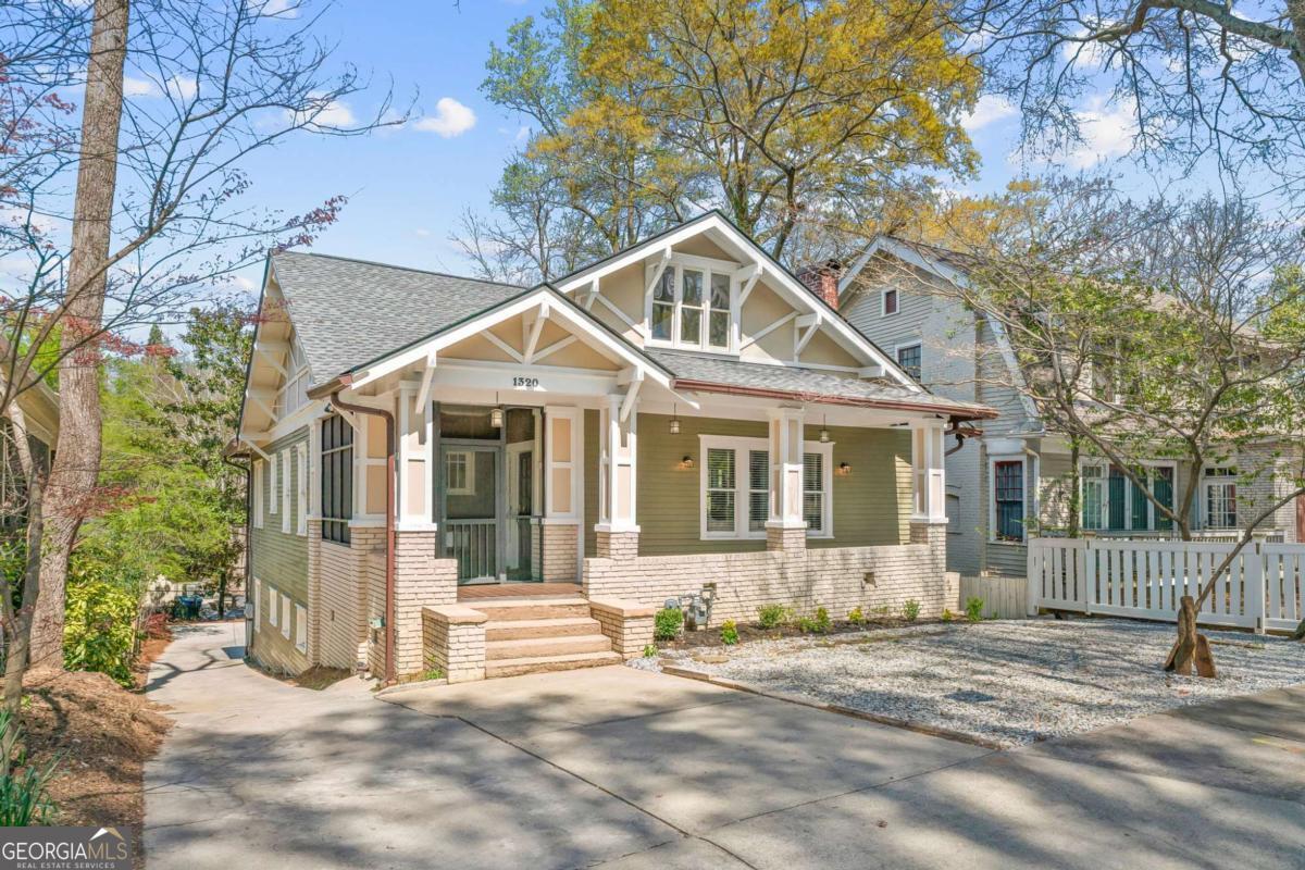 1320 North AVE NE