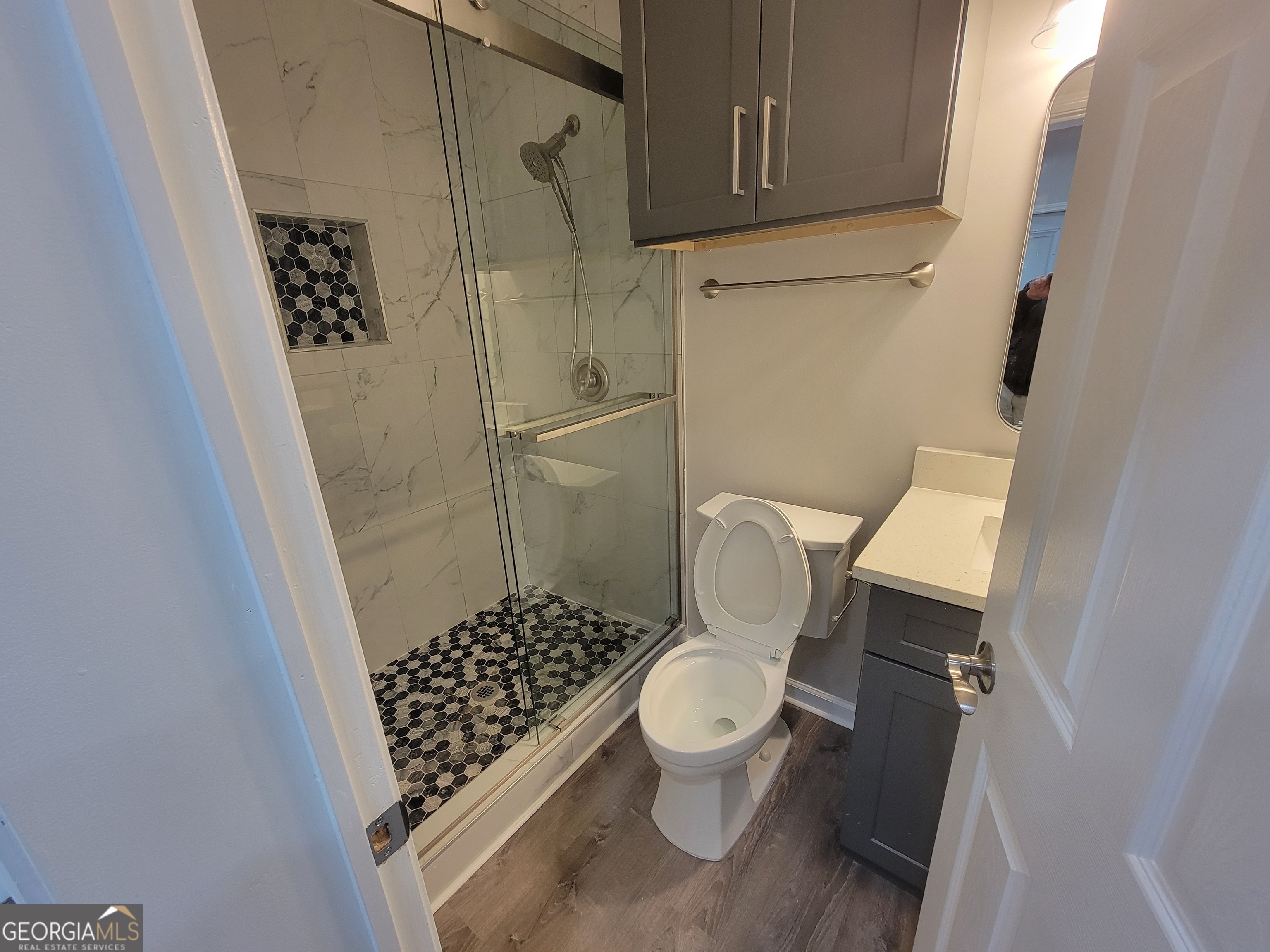 1896 Ridgewood DR UNIT 5