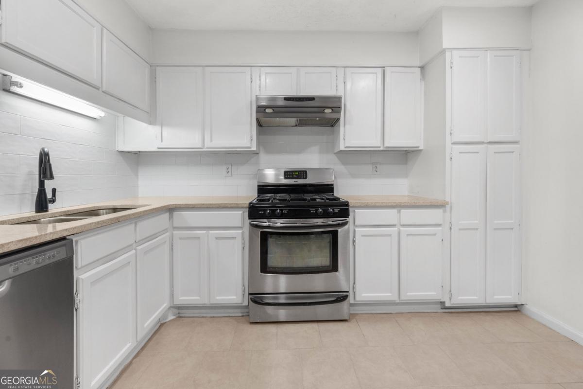 Parkaire Crossing - Residential