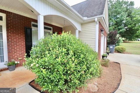 A home in Williamson