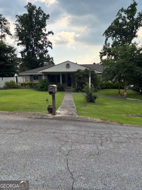 3675 Goodwin RD