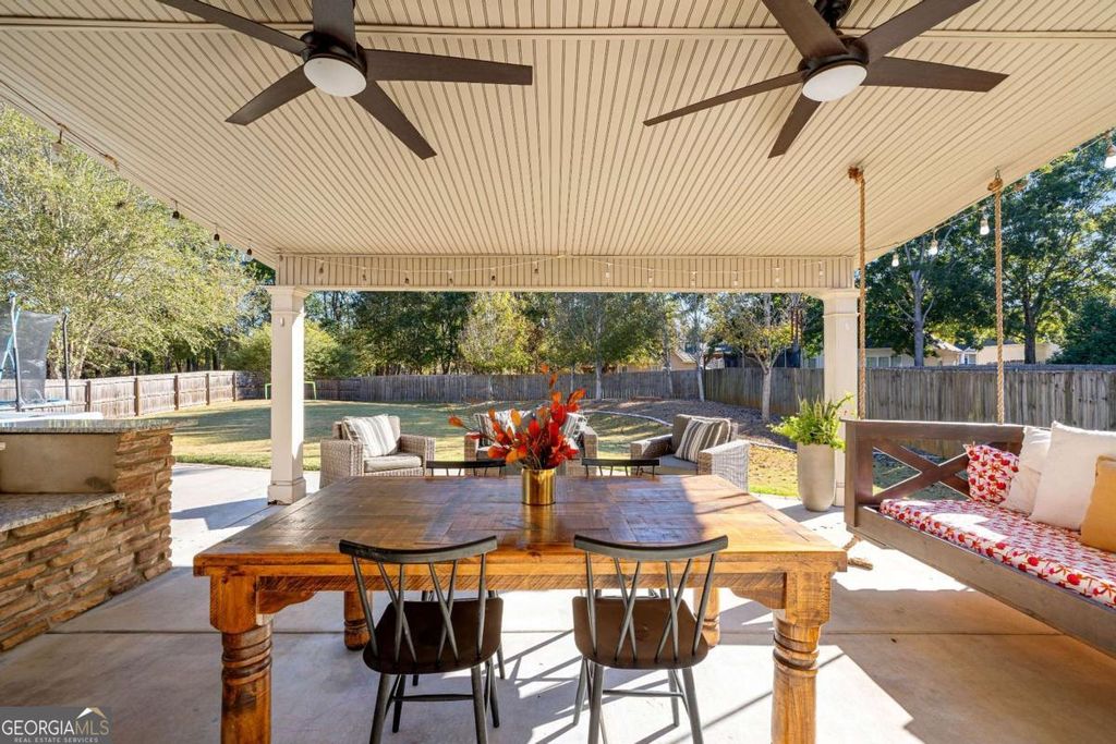 Photo of 224 Fairway Drive, Newnan, GA 30265 (MLS # 10636931)