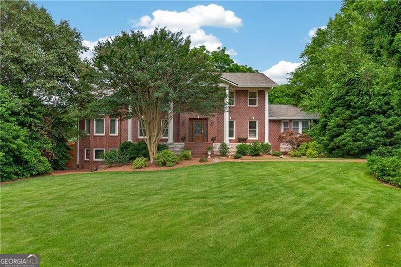 12190 Charlotte DR