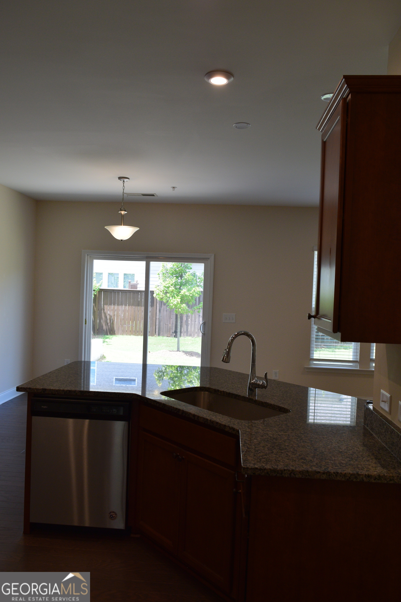 Aldyn Twnhms Ph I - Residential