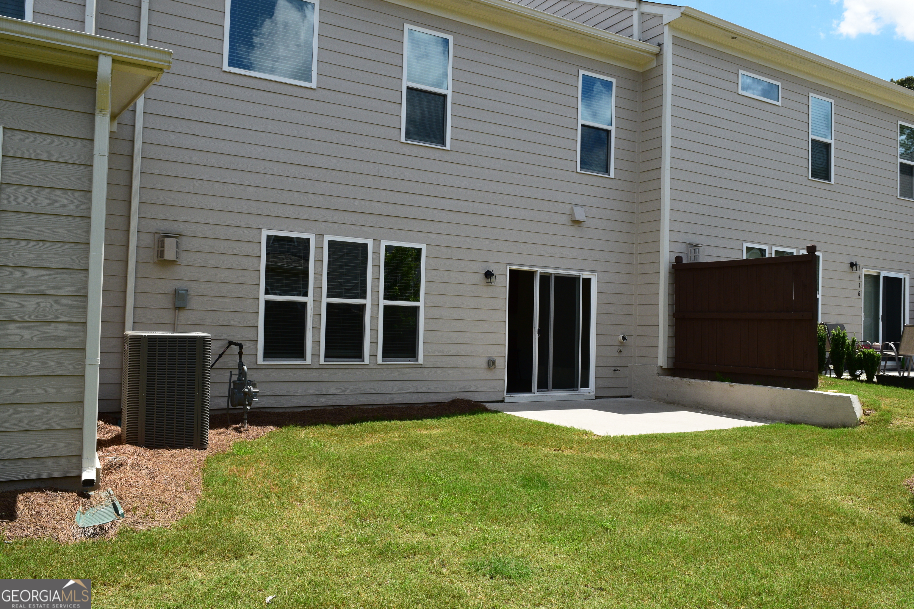 Aldyn Twnhms Ph I - Residential