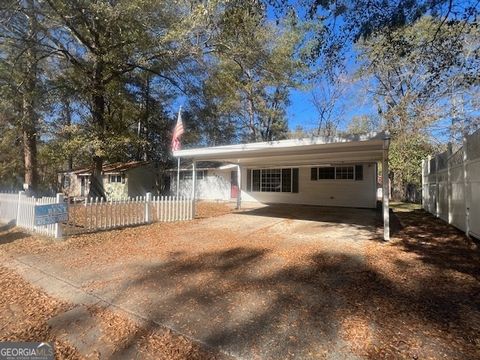Photo of 3935 Travis Boulevard, Macon, GA 31206 (MLS # 10634558)