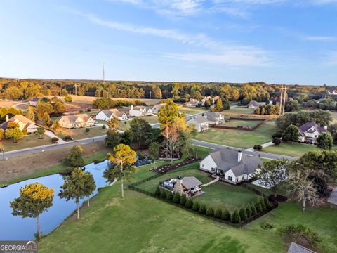 A home in Winder