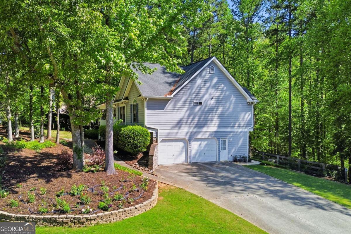 118 Brookhaven LN