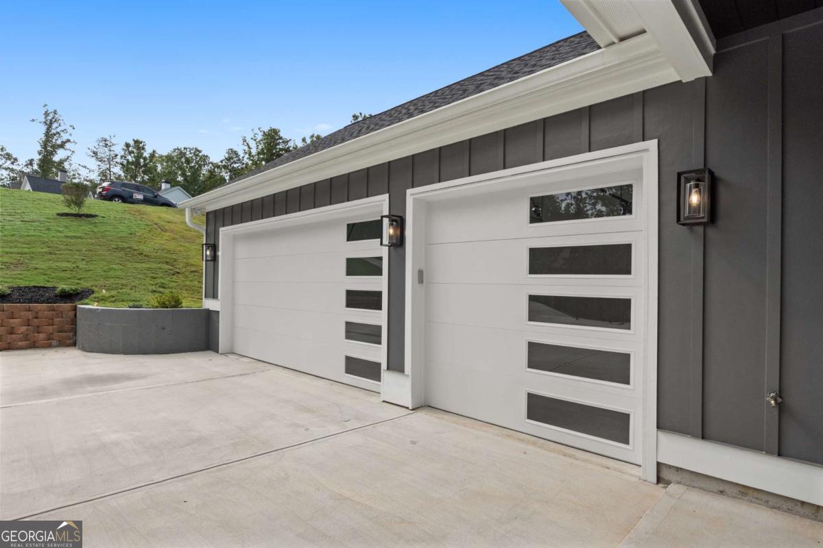 394 Settlers Ridge DR