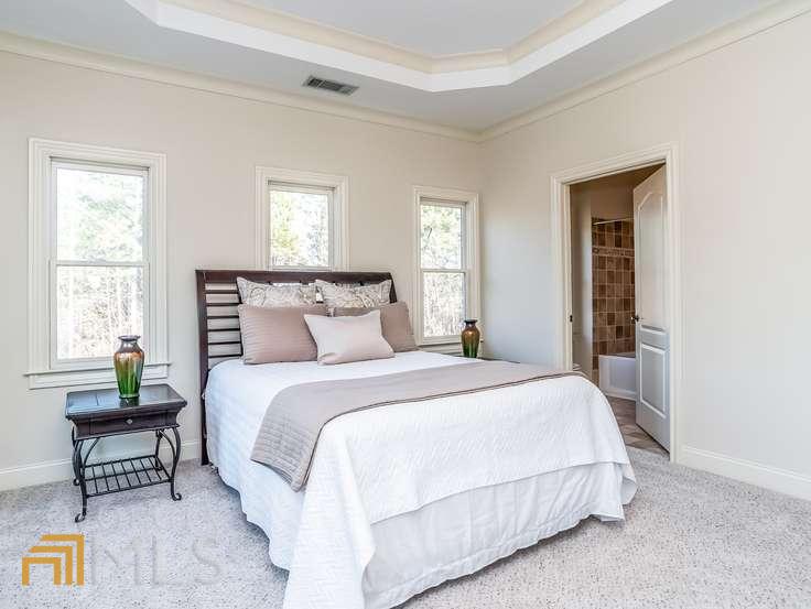 Regency Pines - Residential