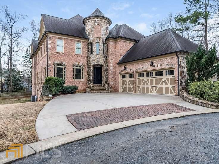 Regency Pines - Residential