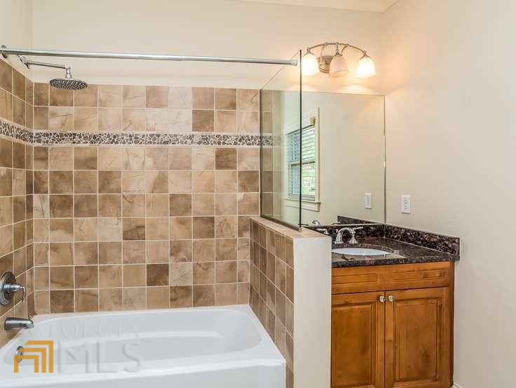 Regency Pines - Residential