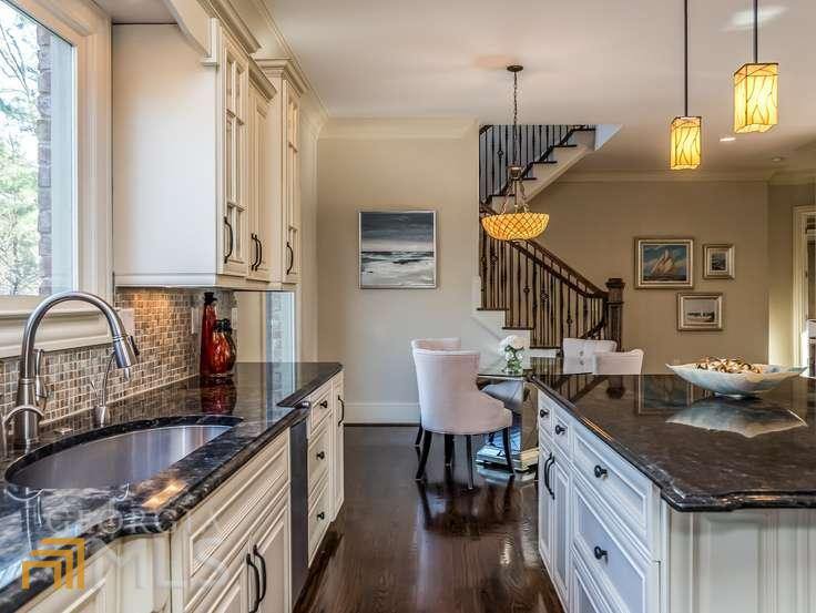 Regency Pines - Residential