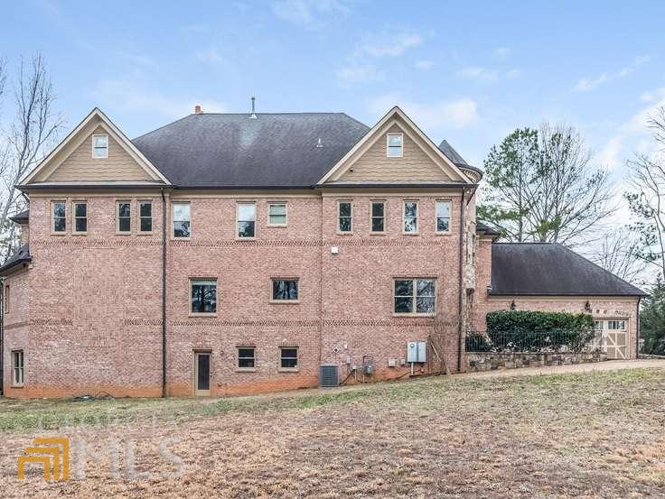 Regency Pines - Residential
