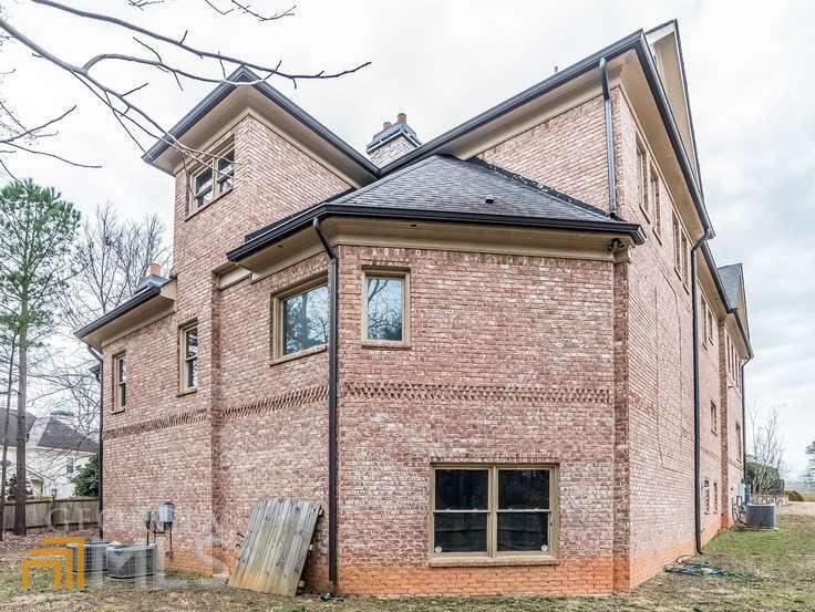 Regency Pines - Residential