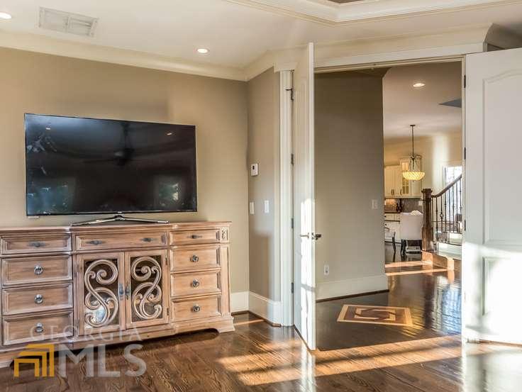 Regency Pines - Residential